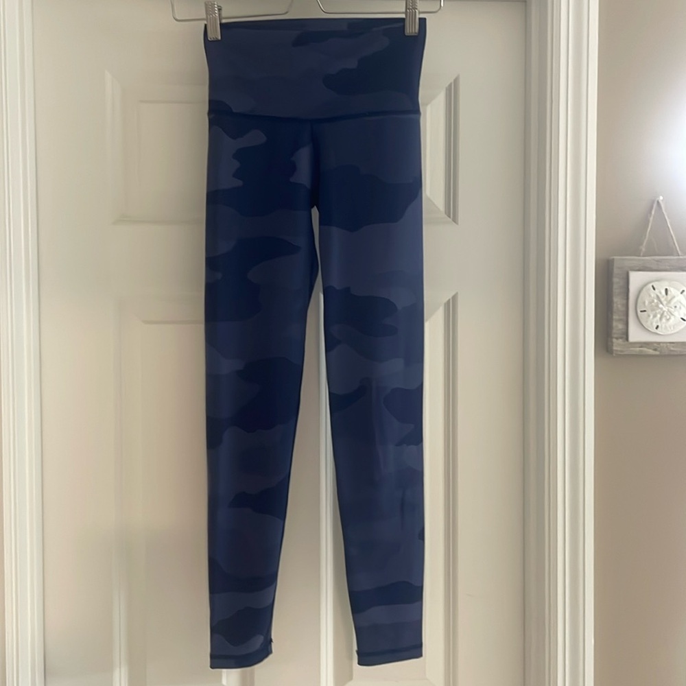 Aerie blue camo leggings size small